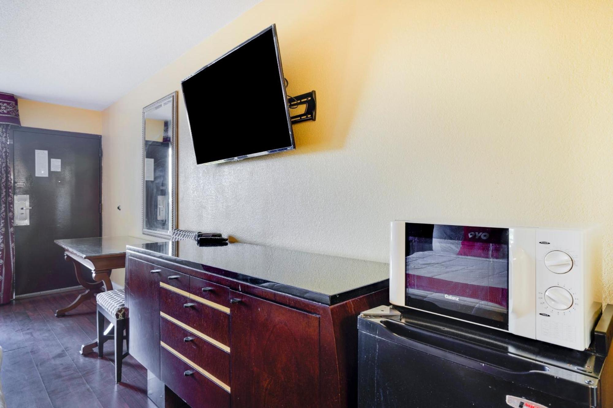 Oyo Wade/fayetteville I-95 South Hotel 2*